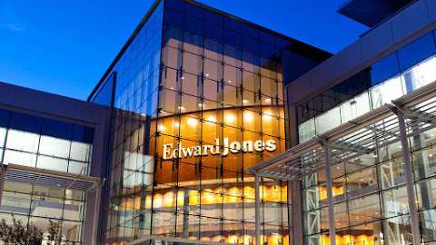 Jobs in Edward Jones - Financial Advisor: Patrick E Caufield - reviews